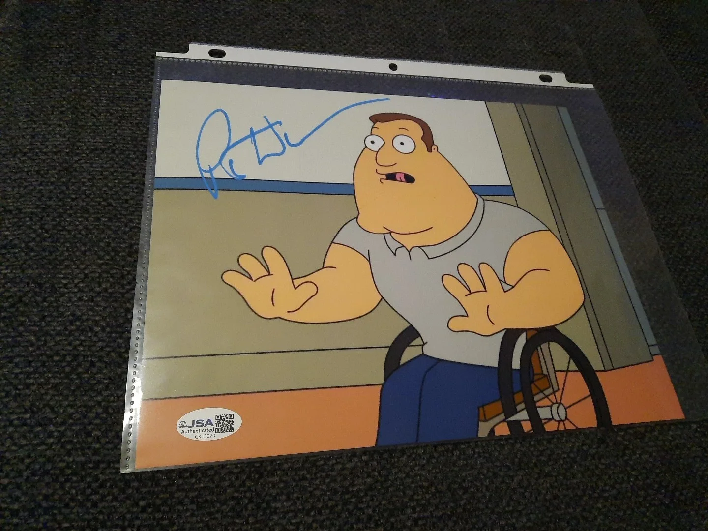 Patrick Warburton — Patrick Warburton signed photo autographed JSA Certified Family Guy Joe Swanson