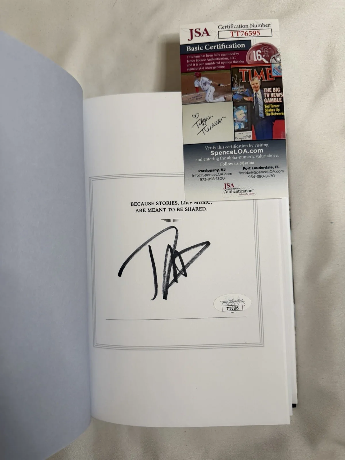 DAVE GROHL SIGNED THE STORYTELLER BOOK SINGER FOO FIGHTERS NIRVANA - *JSA*, image 2