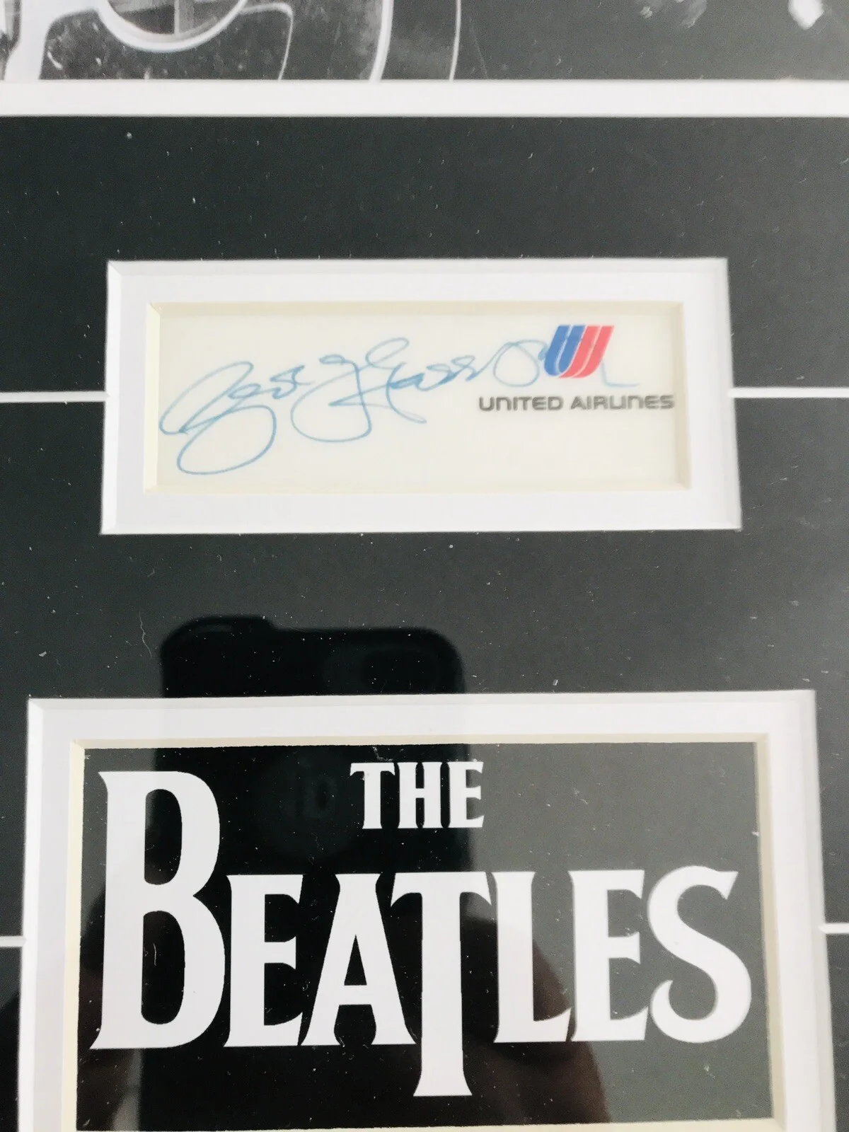 George Harrison — George Harrison Beatles Signed 16x20 Photo Custom Framed Full JSA-COA!, изображение 3