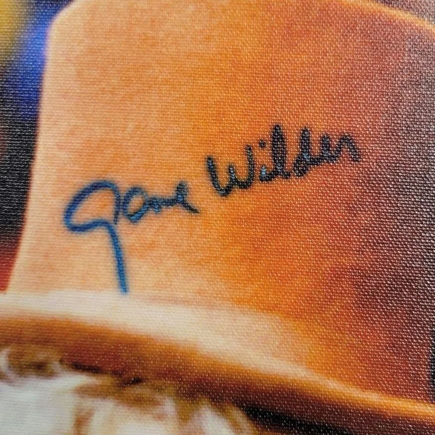 Gene Wilder — Gene Wilder signed Willy Wonka 16x20 Canvas Photo Autograph (A) ~ PSA/DNA COA, изображение 2
