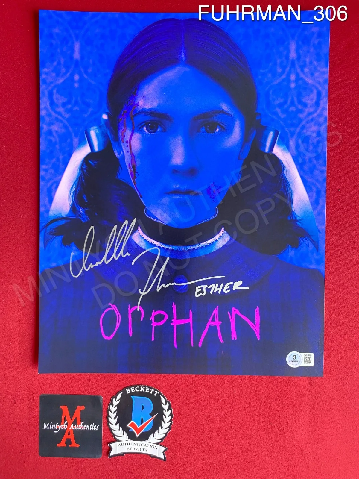 Isabelle Fuhrman — Isabelle Fuhrman autographed signed 11x14 photo Orphan Beckett COA