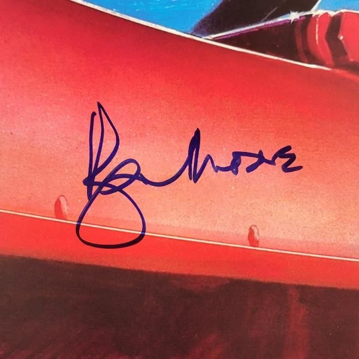 Roger Moore Signed 24x36 A View to a Kill Movie Poster autograph (C) ~ PSA, изображение 2