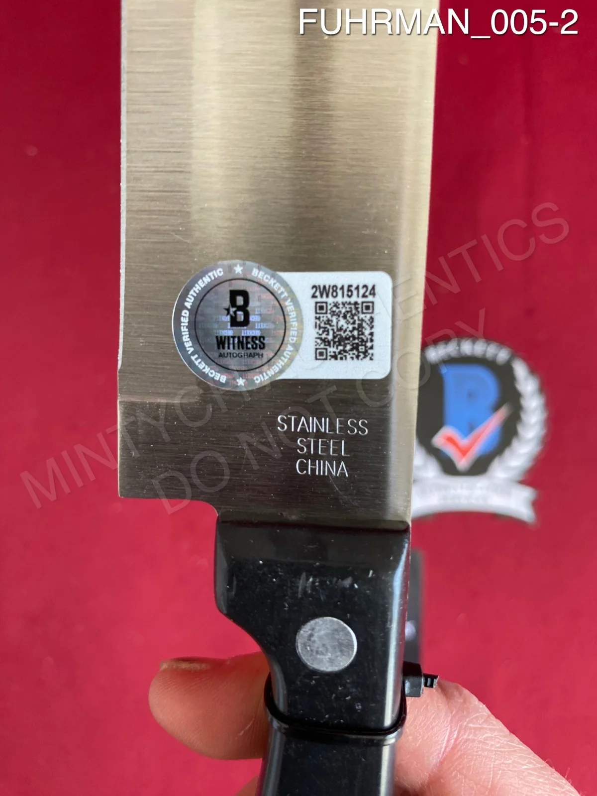 Isabelle Fuhrman — Isabelle Fuhrman autographed signed real 8" steel knife Orphan Beckett COA, изображение 2