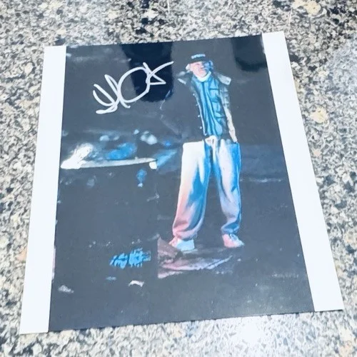 John Carpenter — JOHN CARPENTER AUTOGRAPHED SIGNED 8X10 PHOTO HALLOWEEN Michael Myers, image 2