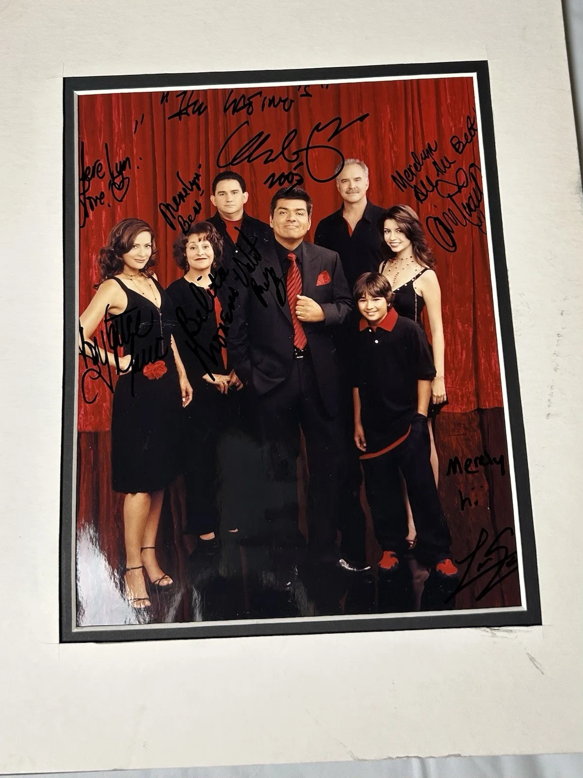 George Lopez — GEORGE LOPEZ SHOW Full Cast Signed Autograph 11x14 Photo “Merelyn 2003”TV Sitcom, изображение 2