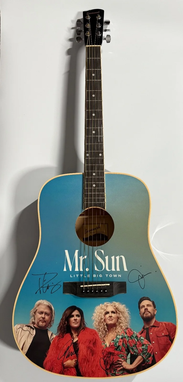 Little Big Town ACOA Guitar Autograph Signed Acoustic Guitar, изображение 2