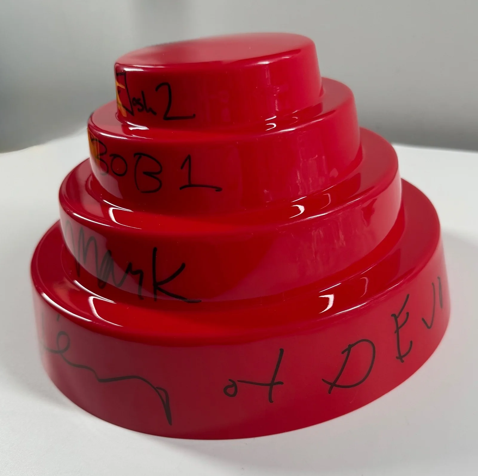Devo ACOA Signed Autograph Red Energy Dome Hat, изображение 2