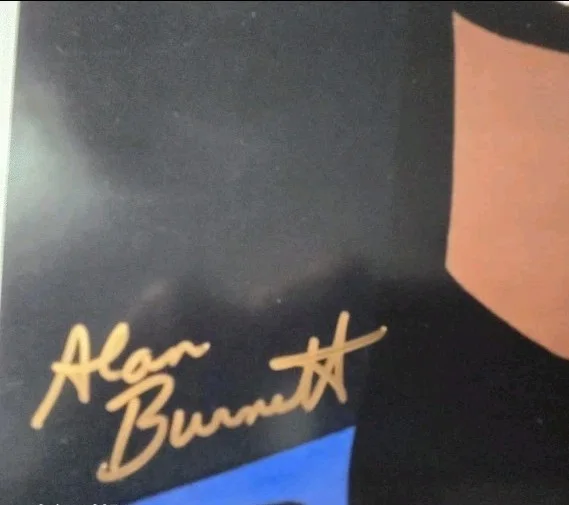 Alan Burnett — Batman The Animated Series Alan BURNETT Signed 8x10 Photo VOA #101790, изображение 2