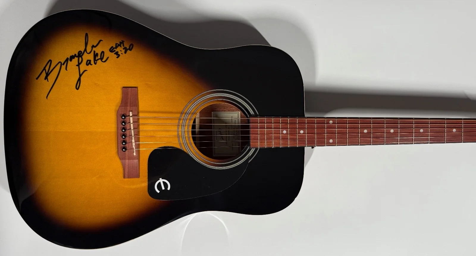 Brandon Lake ACOA Signed Autograph Acoustic Epiphone Guitar 100% Charity, изображение 4