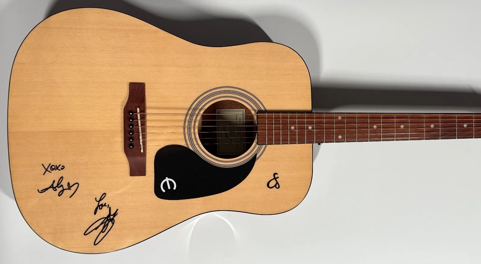 Aly & AJ ACOA Signed Autograph Acoustic Epiphone Guitar 100% Charity, image 3