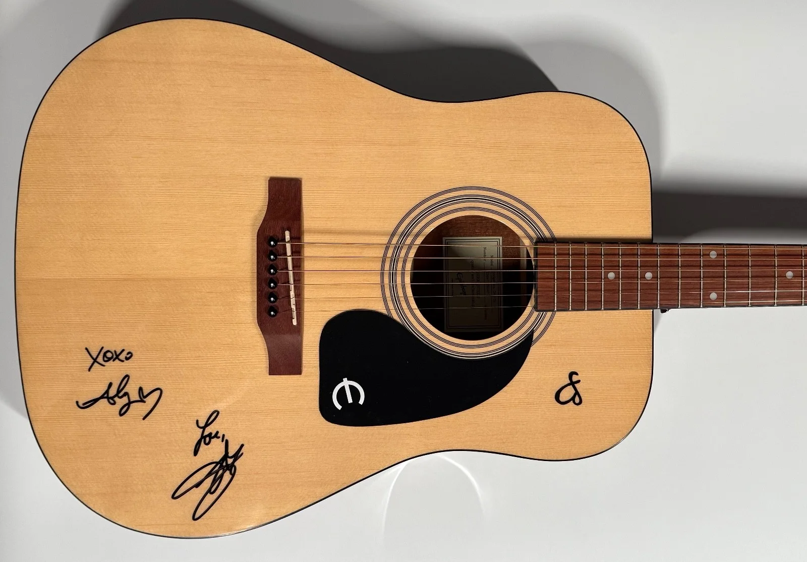 Aly & AJ ACOA Signed Autograph Acoustic Epiphone Guitar 100% Charity, image 5