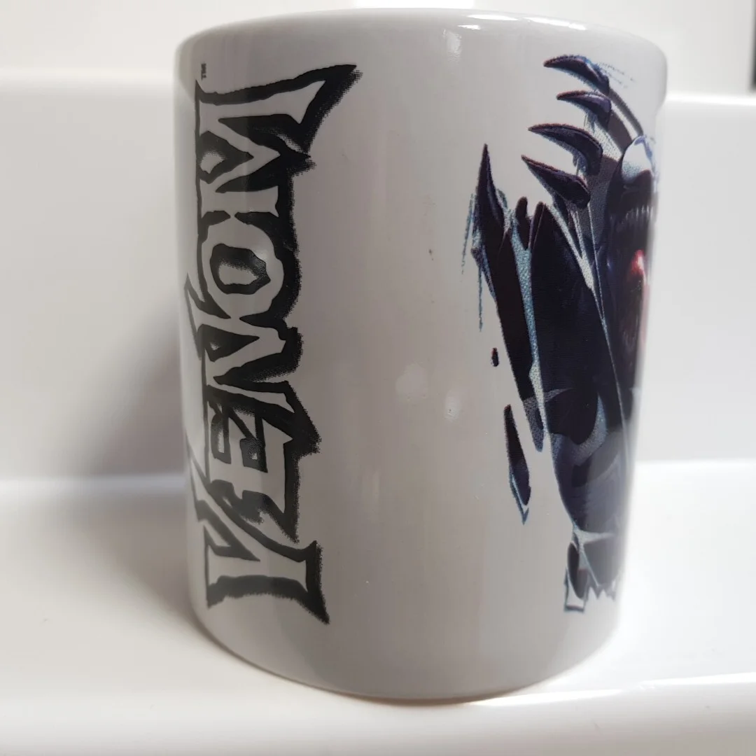 Marvel Venom Mug Official Pyramid 11oz, image 3