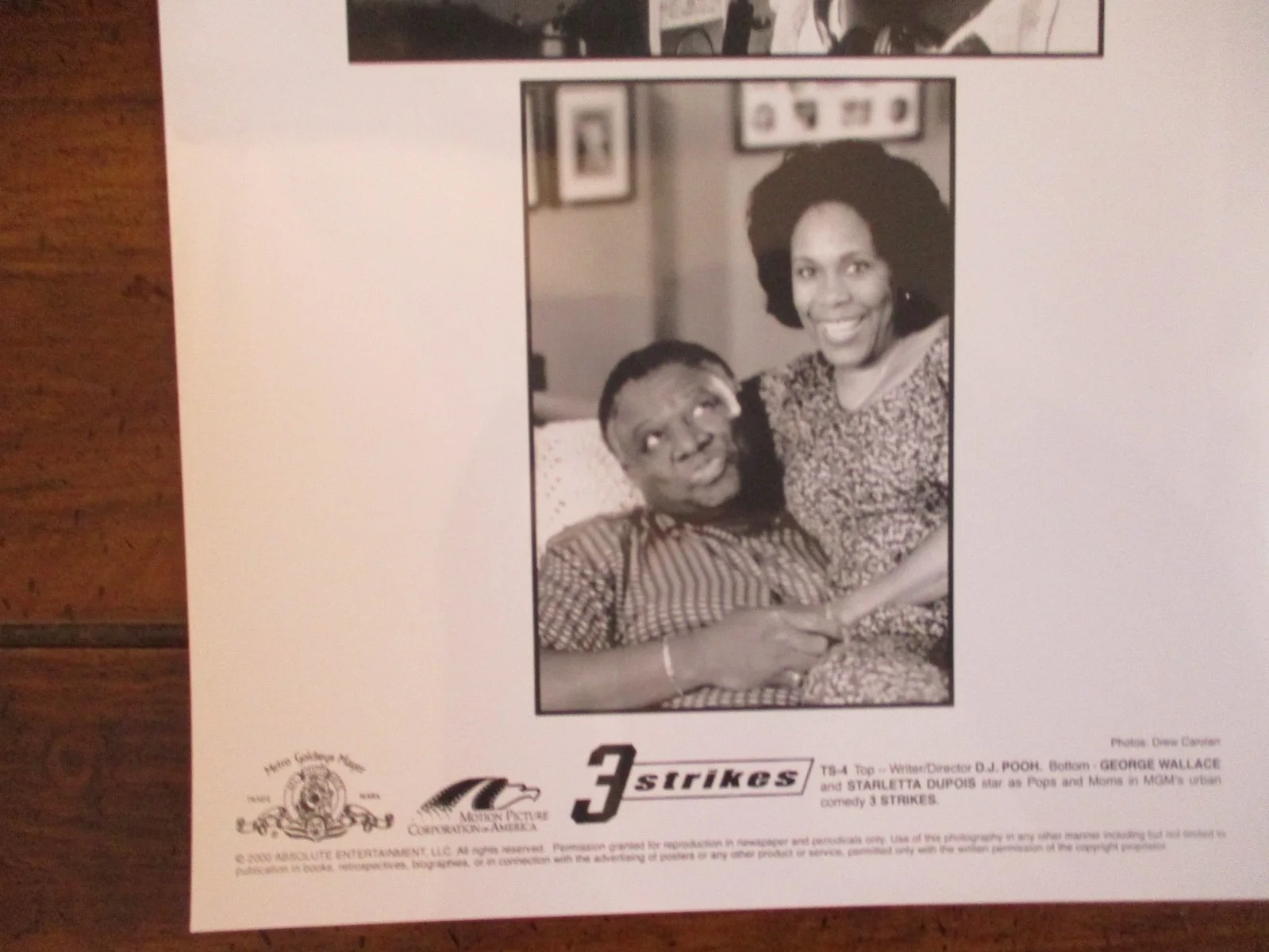 D J Pooh/Starletta Dupois/George Wallace(3 STRIKES)2000 8 x 10 Black/White Photo, изображение 2