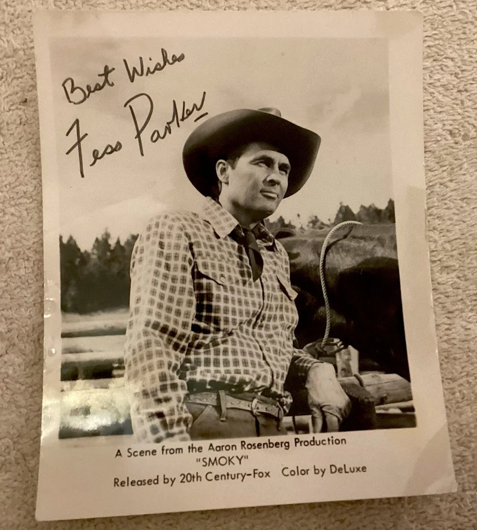 Price ReducedFess Parker original Autographed Picture From “SMOKY”. Rare Issue!, изображение 3