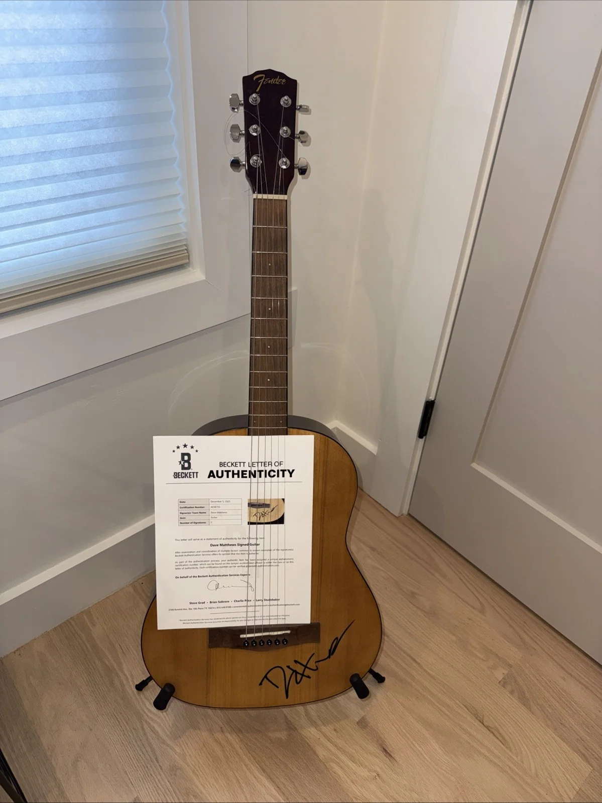 Dave Matthews Signed Fender Guitar DMB Auto Beckett LOA, изображение 2