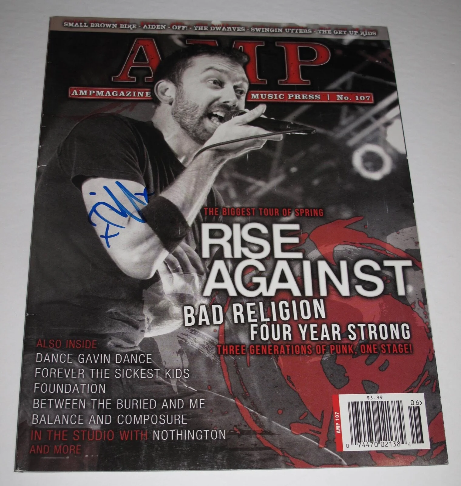 TIM McILRATH — Tim McIlrath signed RISE AGAINST "AMP" Magazine PROOF Autographed COA Rare, изображение 2