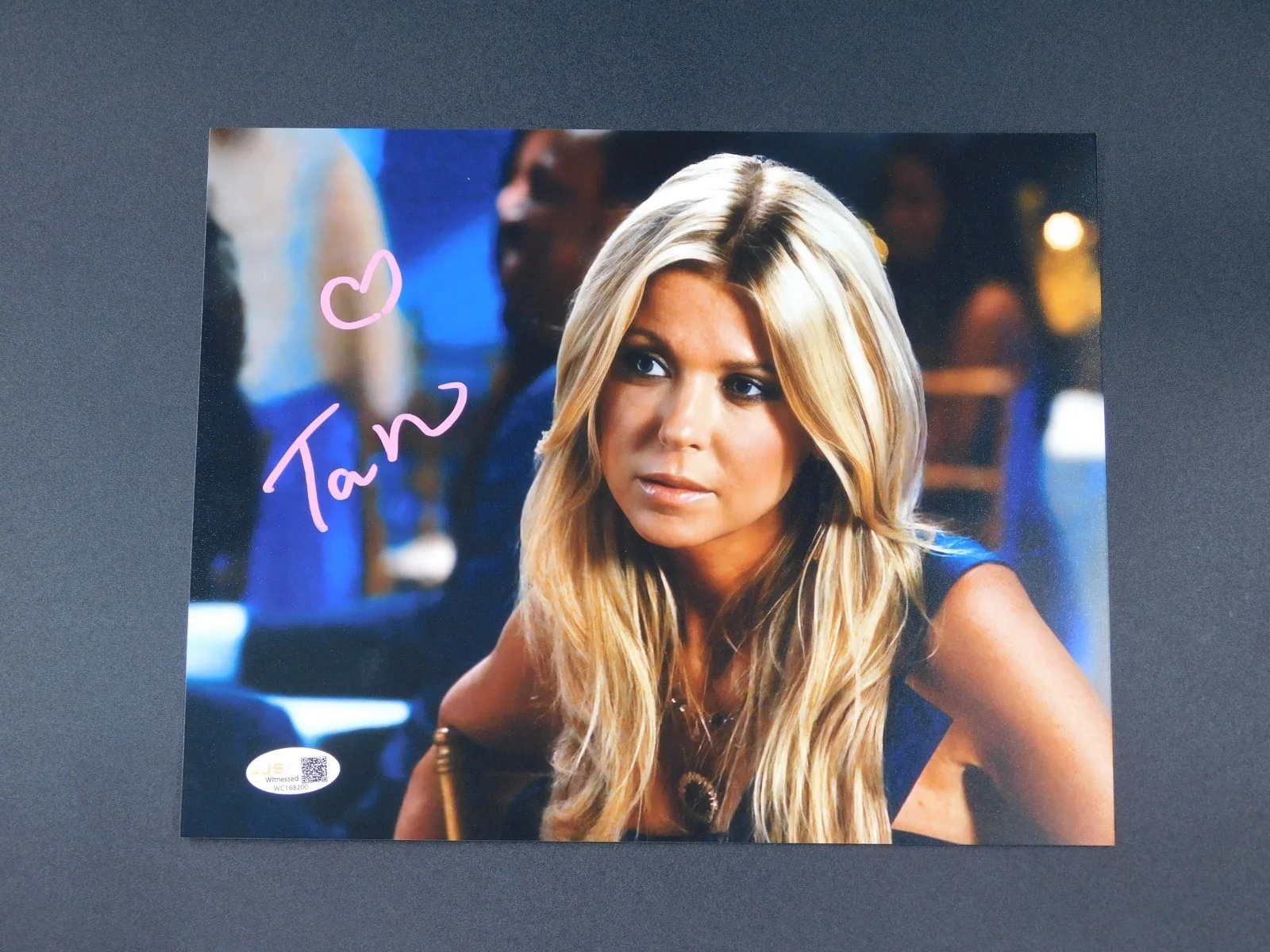 Tara Reid — Tara Reid Signed / Autographed 8x10 Photo JSA COA American Pie