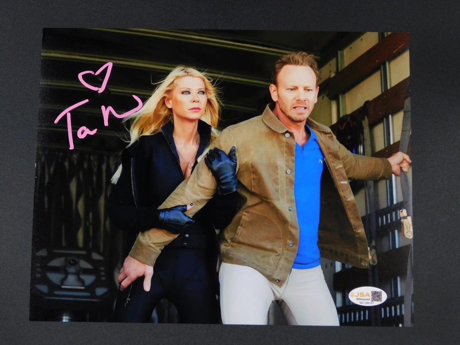 Tara Reid — Tara Reid Signed / Autographed 8x10 Photo JSA COA American Pie