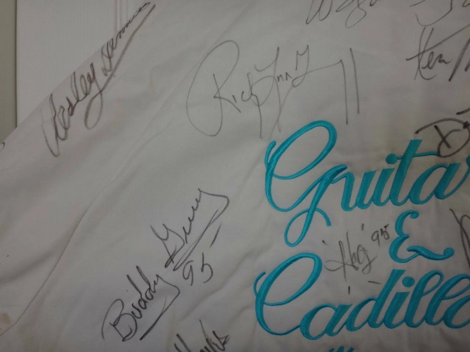 KC Guitars & Cadillac Jacket Signed Waylon Jennings, Merle Haggard, Buddy Guy+, image 2