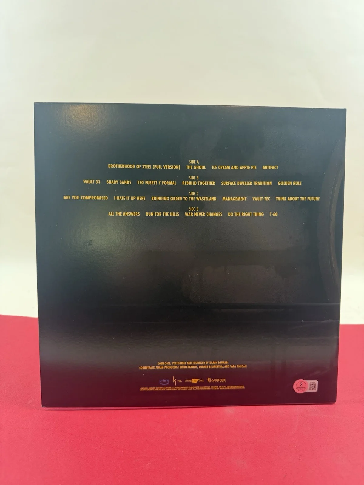 Walter Goggins — Fallout TV Show Cast Signed Beckett Cert. Vinyl LP Ella Purnell/Walter Goggins, изображение 3