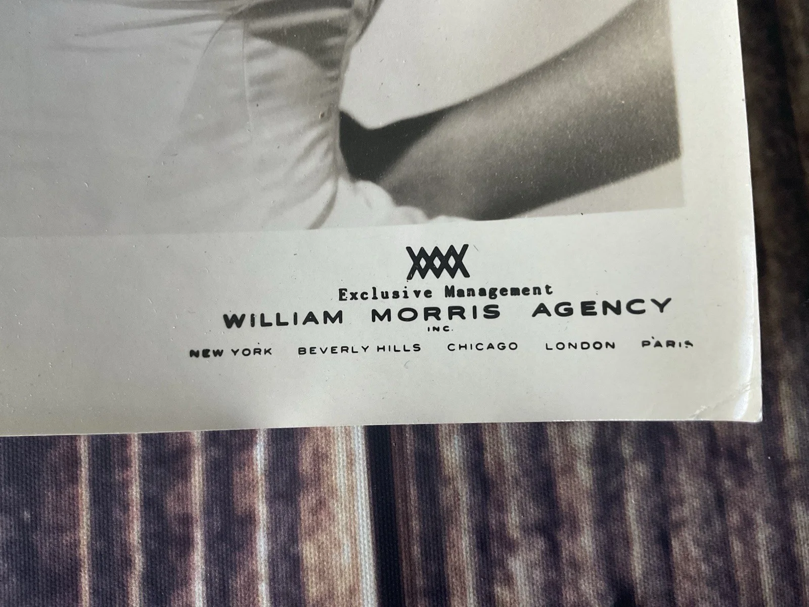 Pearl Bailey — Pearl Bailey Actress Singer Signed 8x10 Original Photo, William Morris Agency, изображение 2