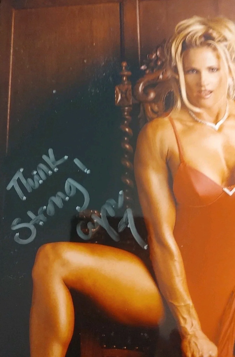 Cynthia Bridges — Cynthia Bridges Sexy 8x10 Body Builder Signed Autographed w/ COA., изображение 2