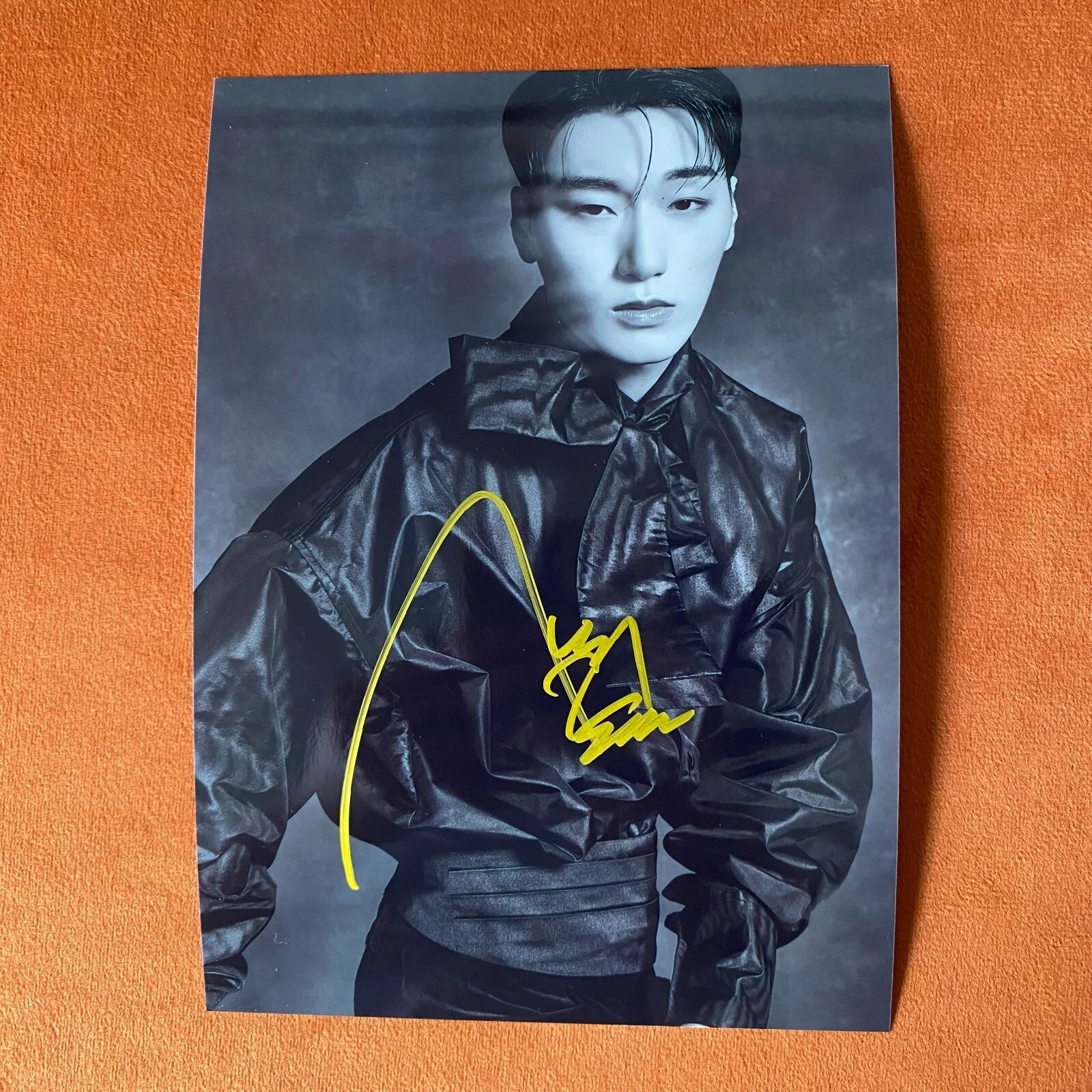 ATEEZ ateez SAN Autographed Signed Photo 4*6 K-POP Collection Gifts 2024D, image 3