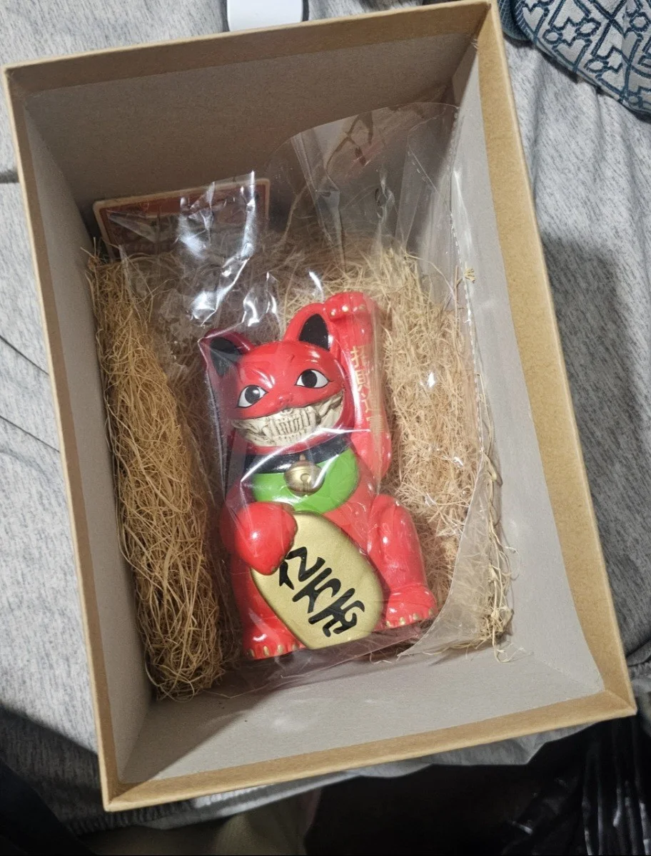 Ron English — Ron English SIGNED Lucky Cat Grin Convention Red Art Limited Edition(2018)Sealed, image 5