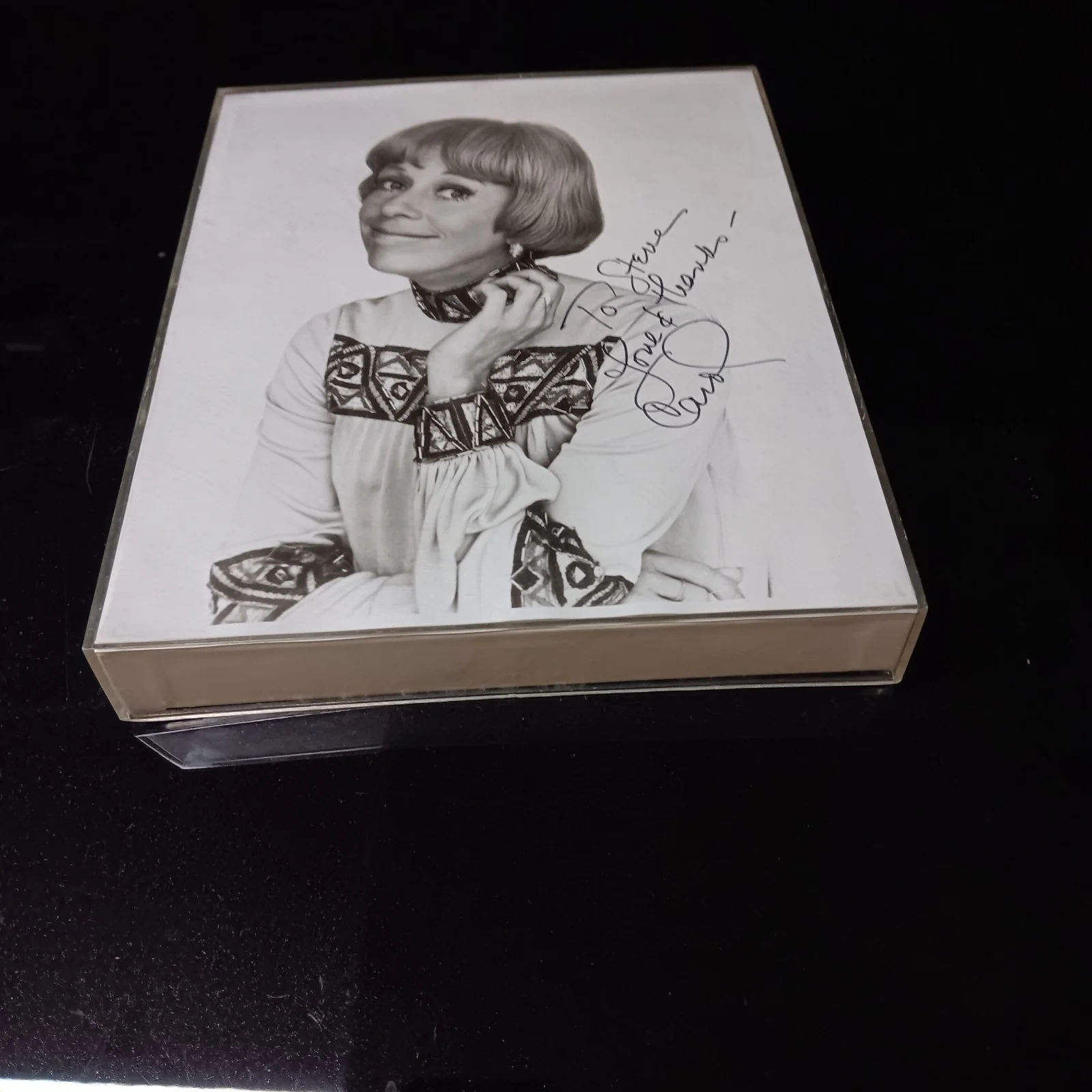 Autographed Photo Carol Burnett 8x10, image 2