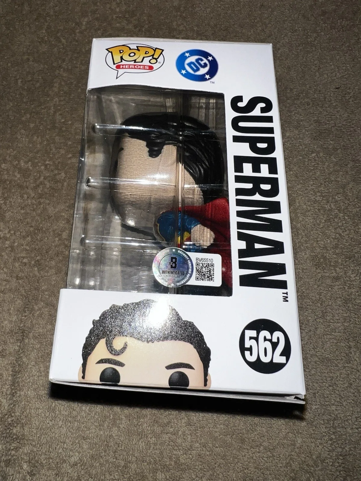 Tyler Hoechlin Signed Official Superman Funko Pop Figure DC Comics Beckett, изображение 2