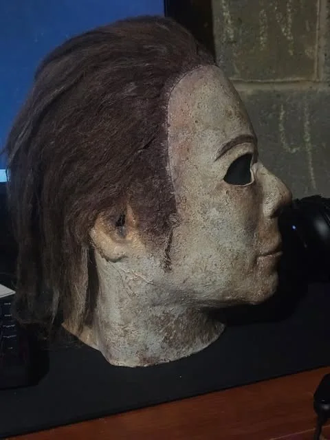 Tom Morga — NWP HALLOWEEN 4 MASK SIGNED TOM MORGA, image 3
