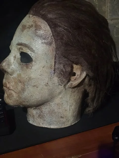 Tom Morga — NWP HALLOWEEN 4 MASK SIGNED TOM MORGA, image 5