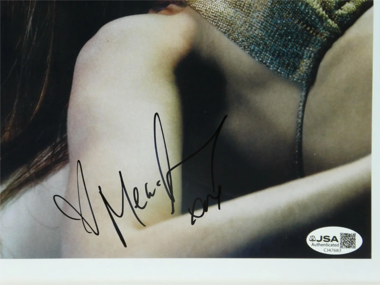 Mena Suvari — Mena Suvari Signed 8x10 Photo American Beauty Autographed JSA COA, изображение 3