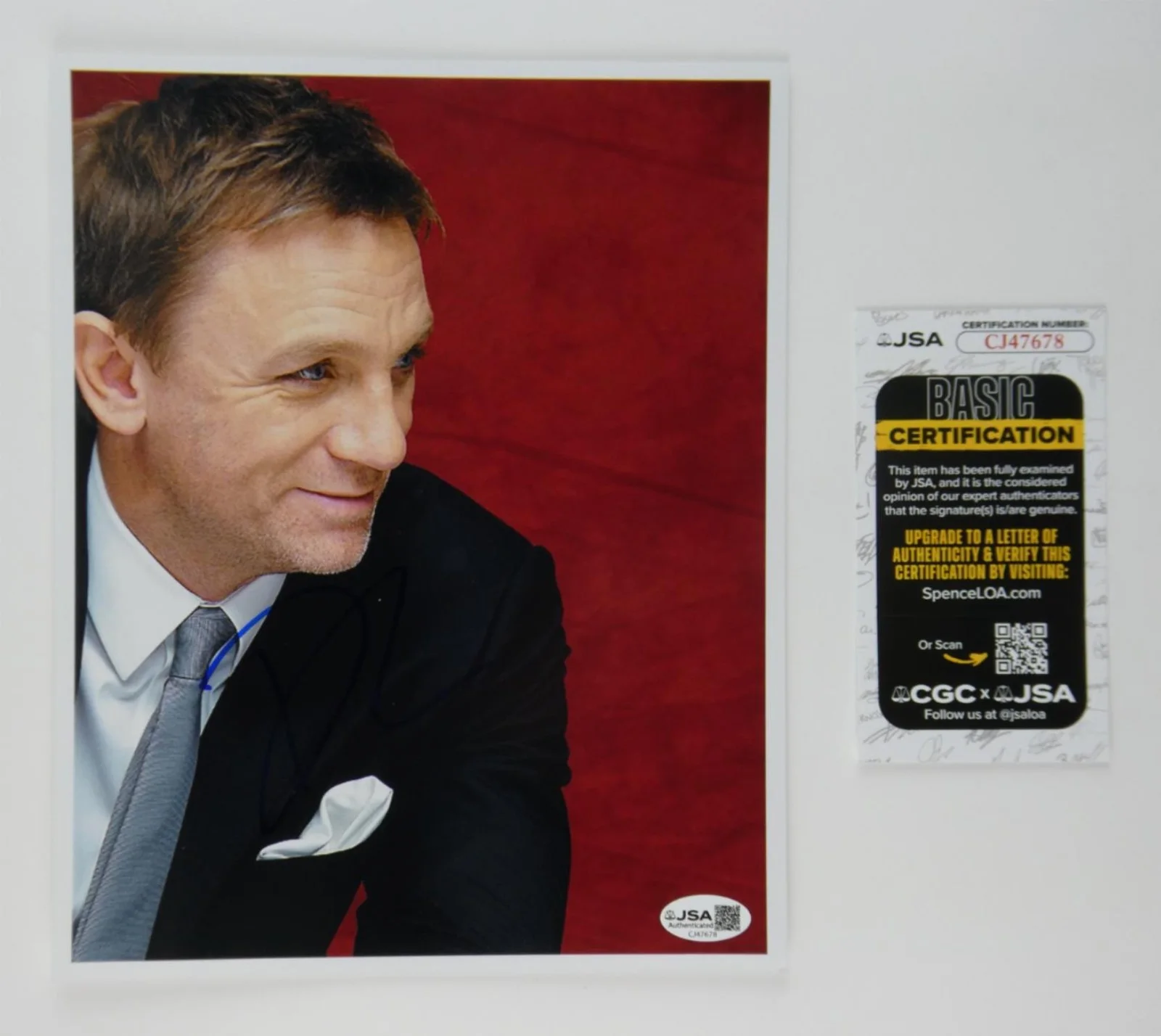 Daniel Craig — Daniel Craig Signed 8x10 Photo James Bond Casino Royale Autographed JSA COA
