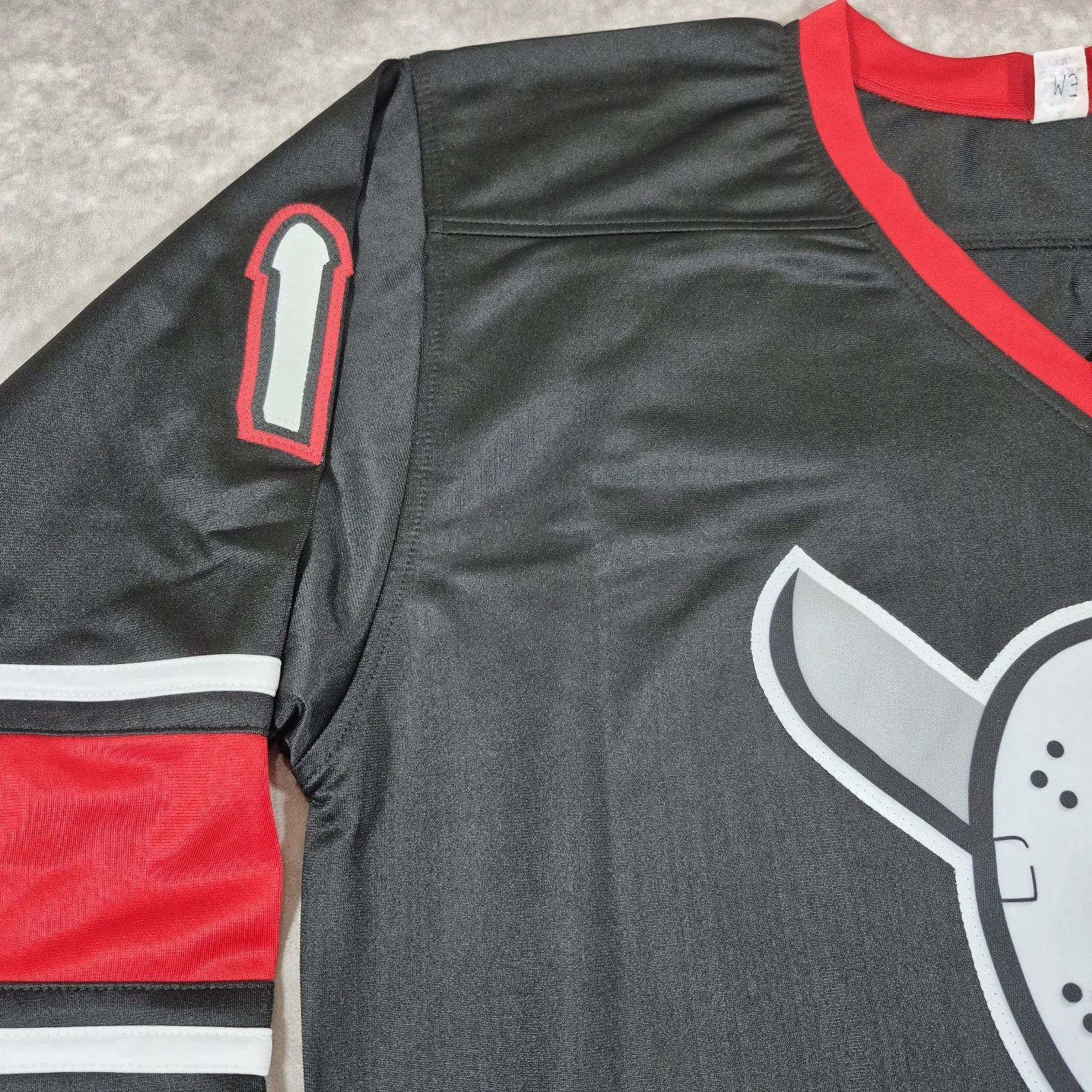 Ari Lehman — Ari Lehman Signed Jason Voorhees Hockey Jersey Friday The 13th Beckett COA, изображение 4