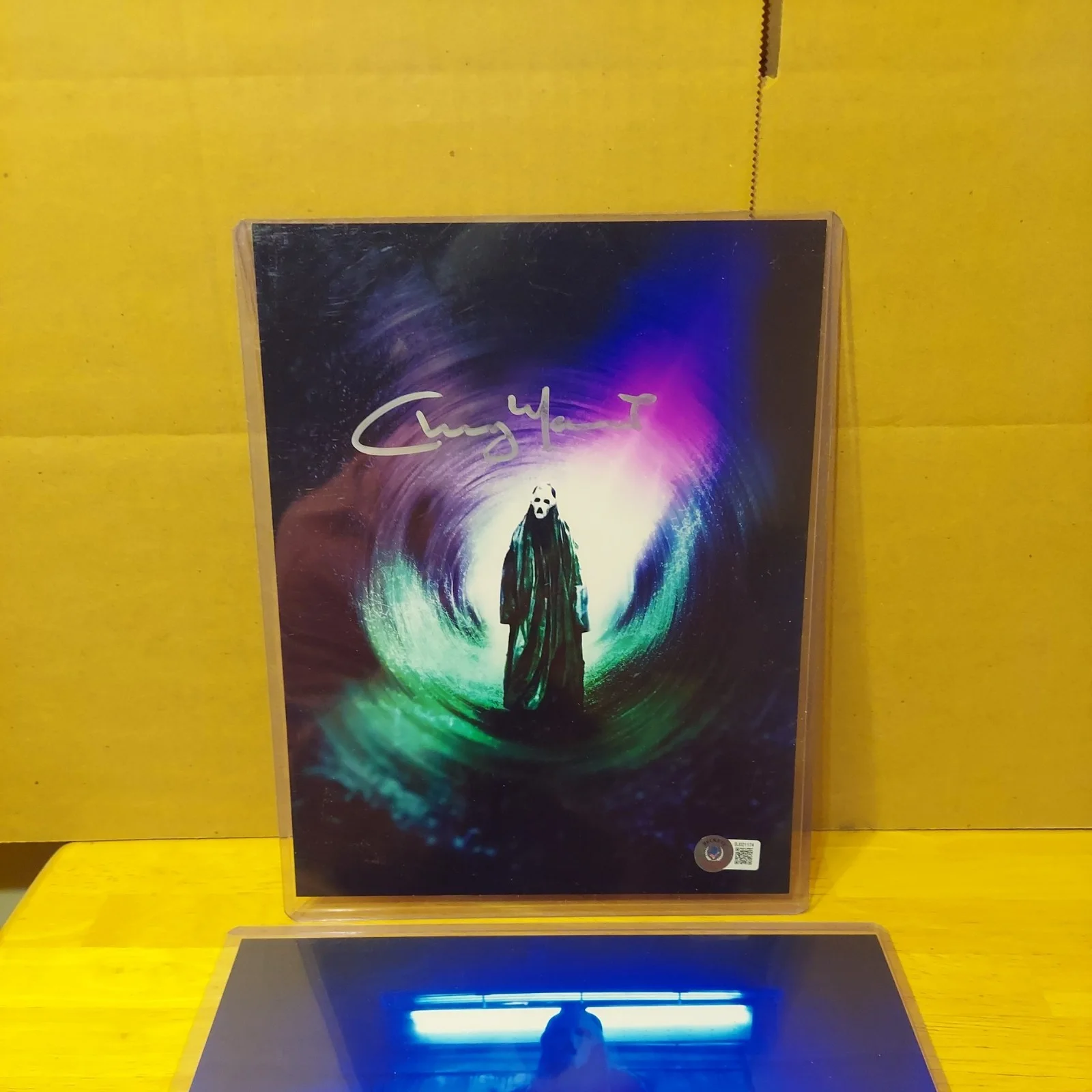 Danielle Harris — CHANEY MORROW Ghost HAUNT 2 signed autographed 8x10s Bam Box HORROR bas, image 2