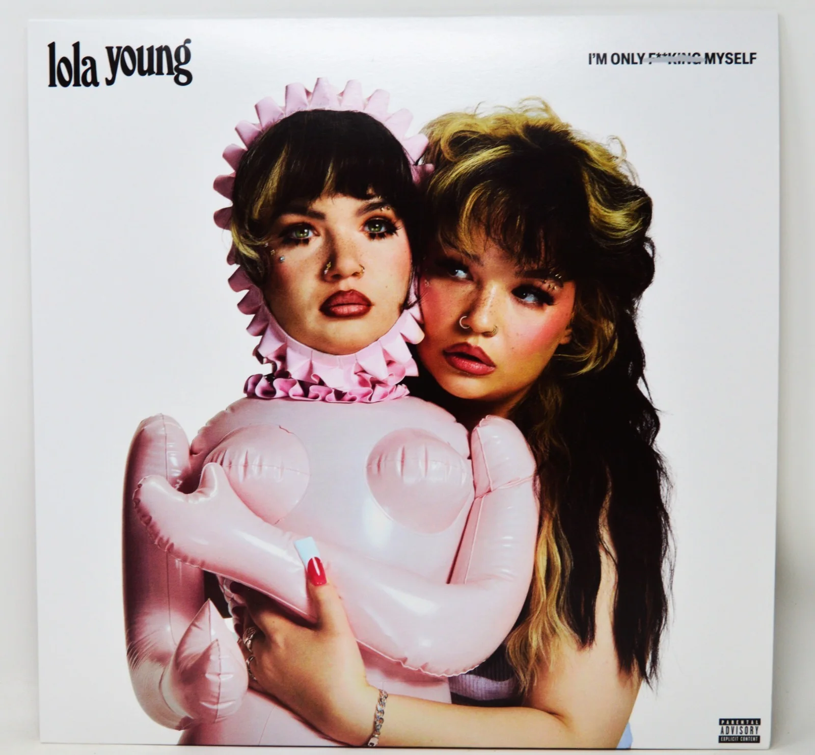 LOLA YOUNG Signed LP "I'M ONLY FU**ING MYSELF" JSA #CI92401, image 5