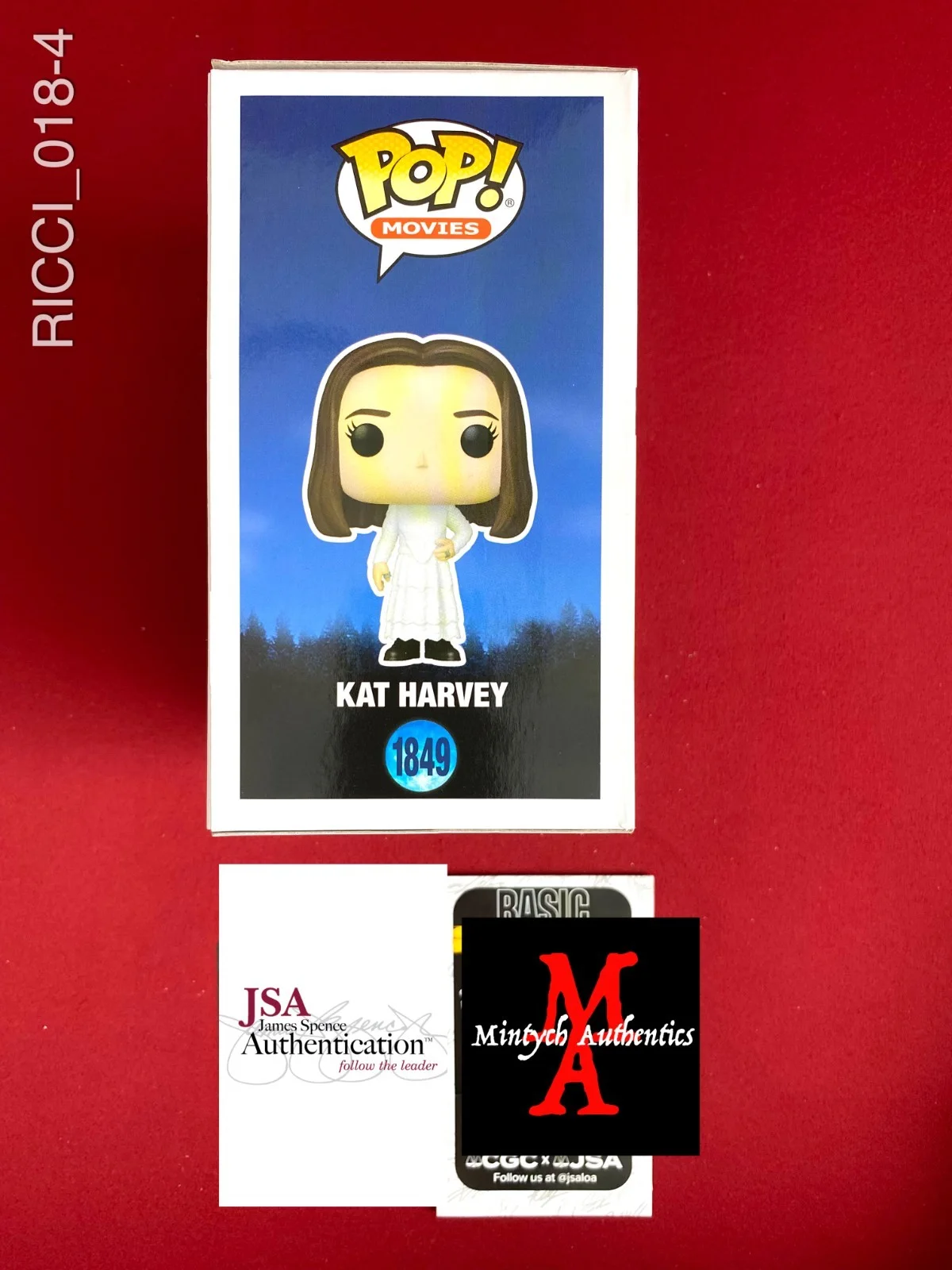 Christina Ricci — Christina Ricci Casper autographed signed Kat Harvey Funko Pop #1849 JSA COA, image 4