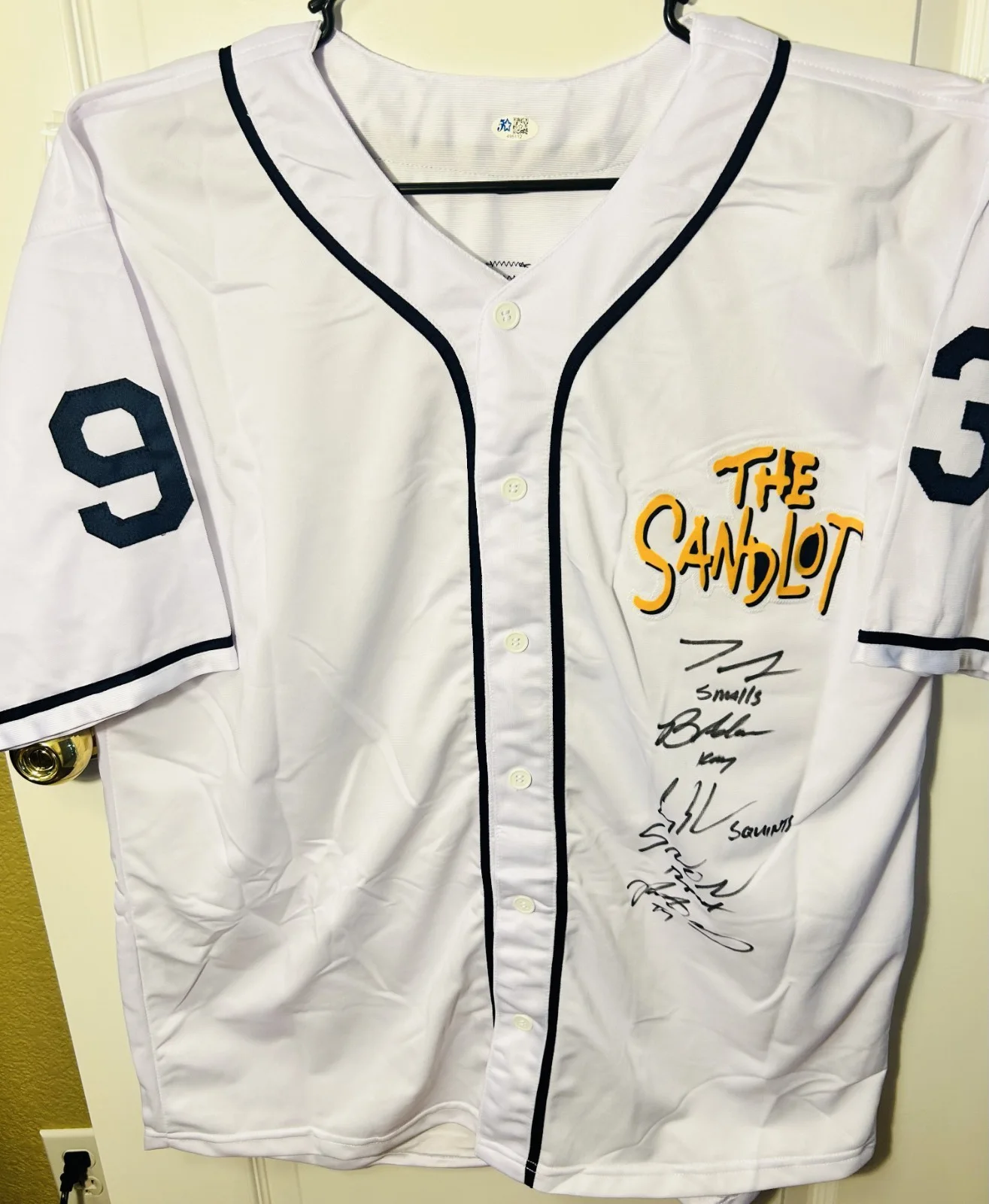Cast Signed Sandlot Jersey With Five Star Authentication🔥📈, image 2