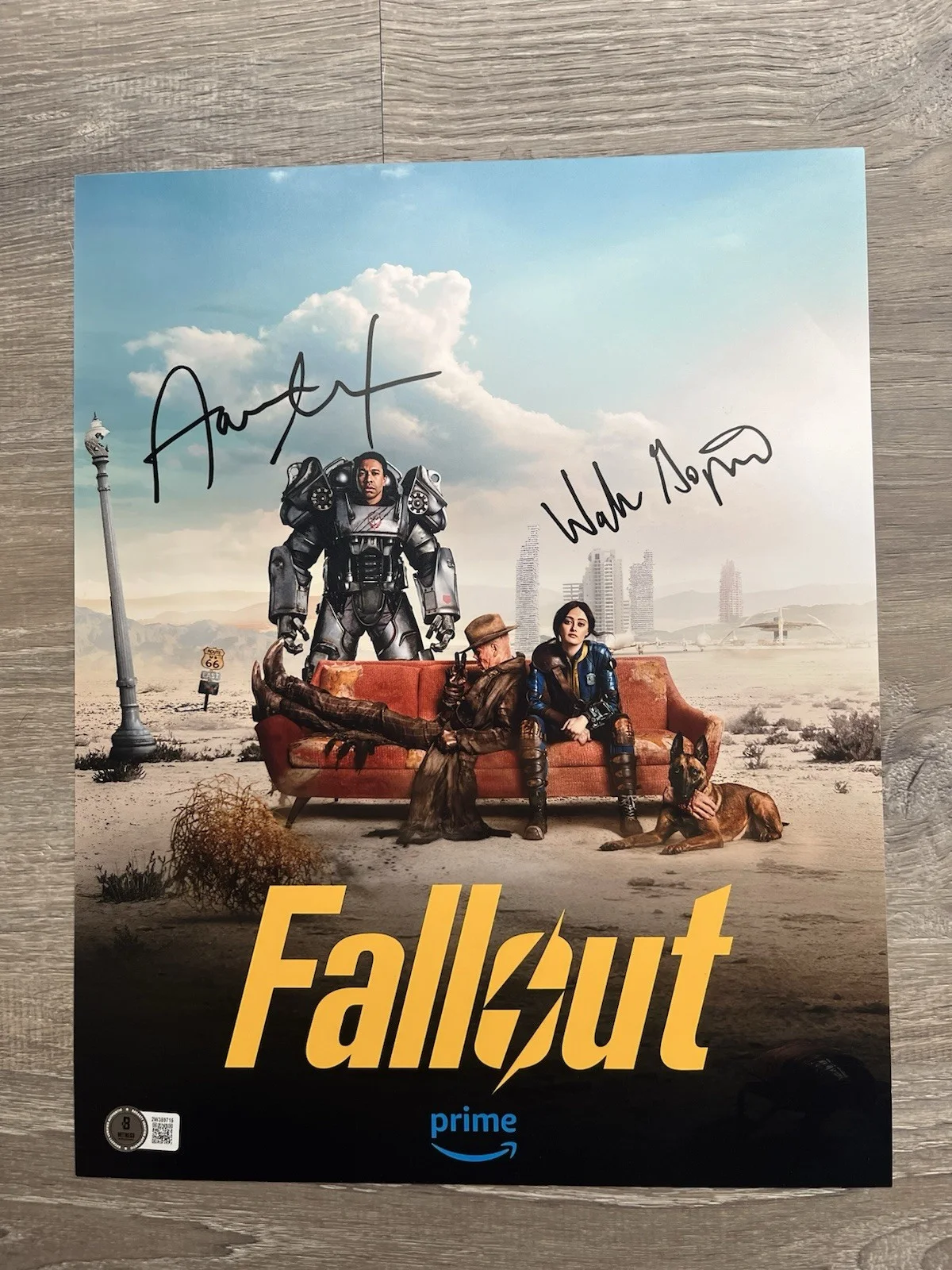 Walton Goggins — Walton Goggins Aaron Moten Signed Fallout 11x14 Photo Beckett COA Ghoul Maximus, изображение 2