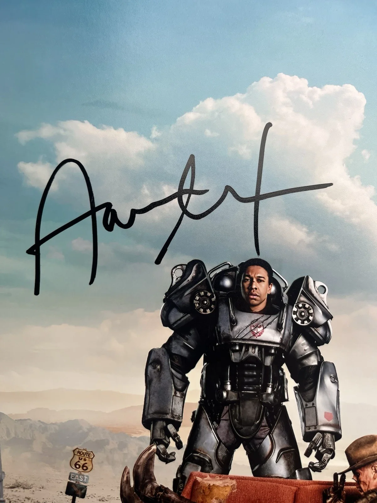 Walton Goggins — Walton Goggins Aaron Moten Signed Fallout 11x14 Photo Beckett COA Ghoul Maximus, изображение 4