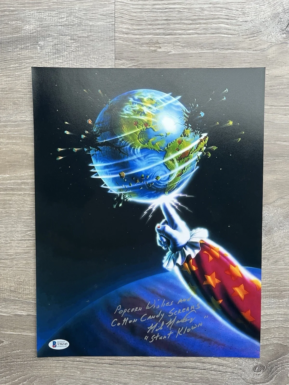 Mike Martinez — Mike Martinez Signed Killer Klowns From Outer Space 11x14 Photo Beckett COA, image 2
