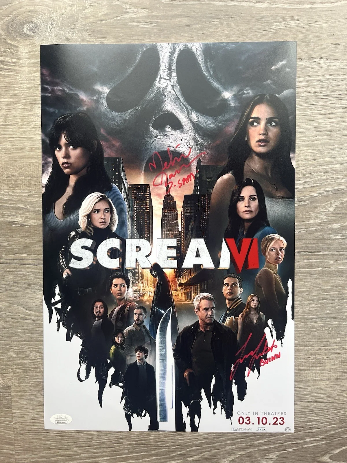 Melissa Barrera — Melissa Barrera Liana Liberato Dual Signed Scream 11x17 Photo JSA COA Ghostface, image 2
