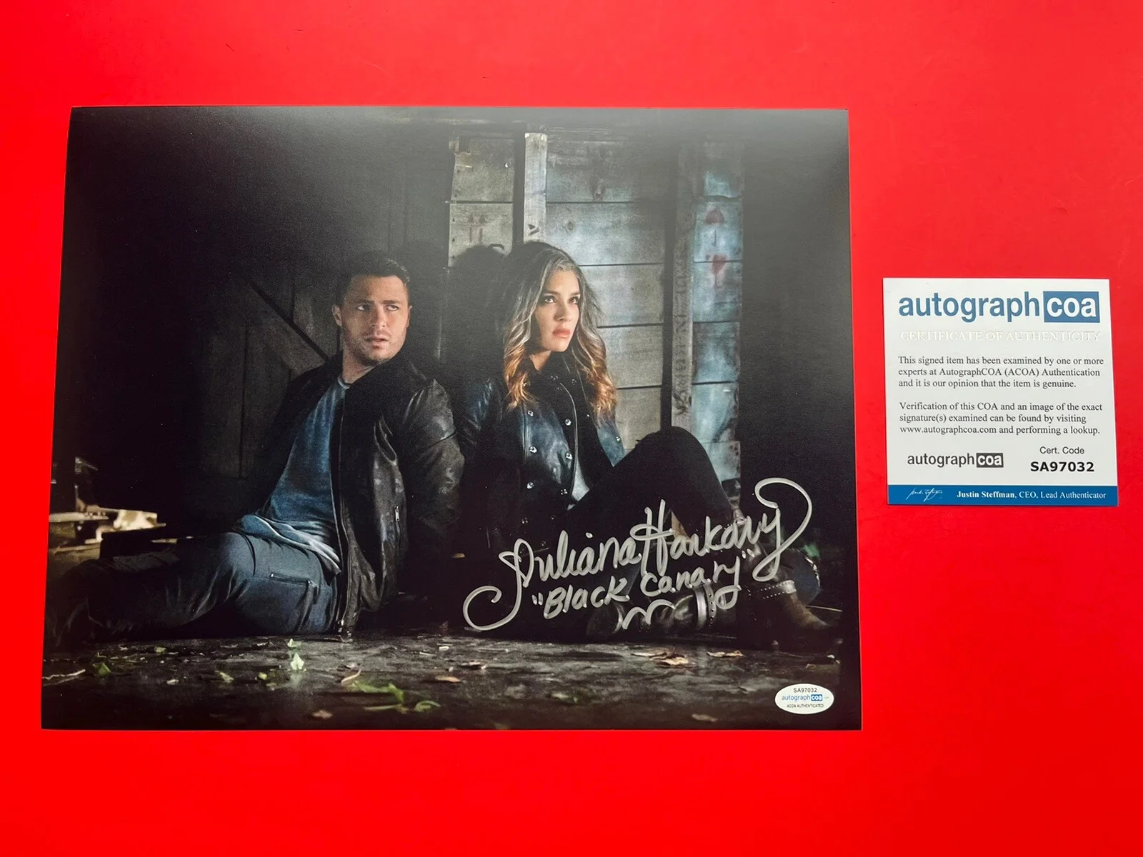 Juliana Harkavy — Juliana Harkavy Signed Black Canary 11x14 Photo ACOA Arrow DC Dinah Drake