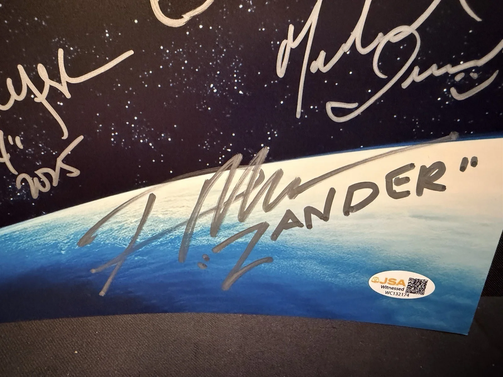 Casper Van Dien Dina Meyer Denise Richards Jake Busey — Starship Troopers Cast Signed 11x17 Movie Poster 7 Autos JSA, image 3