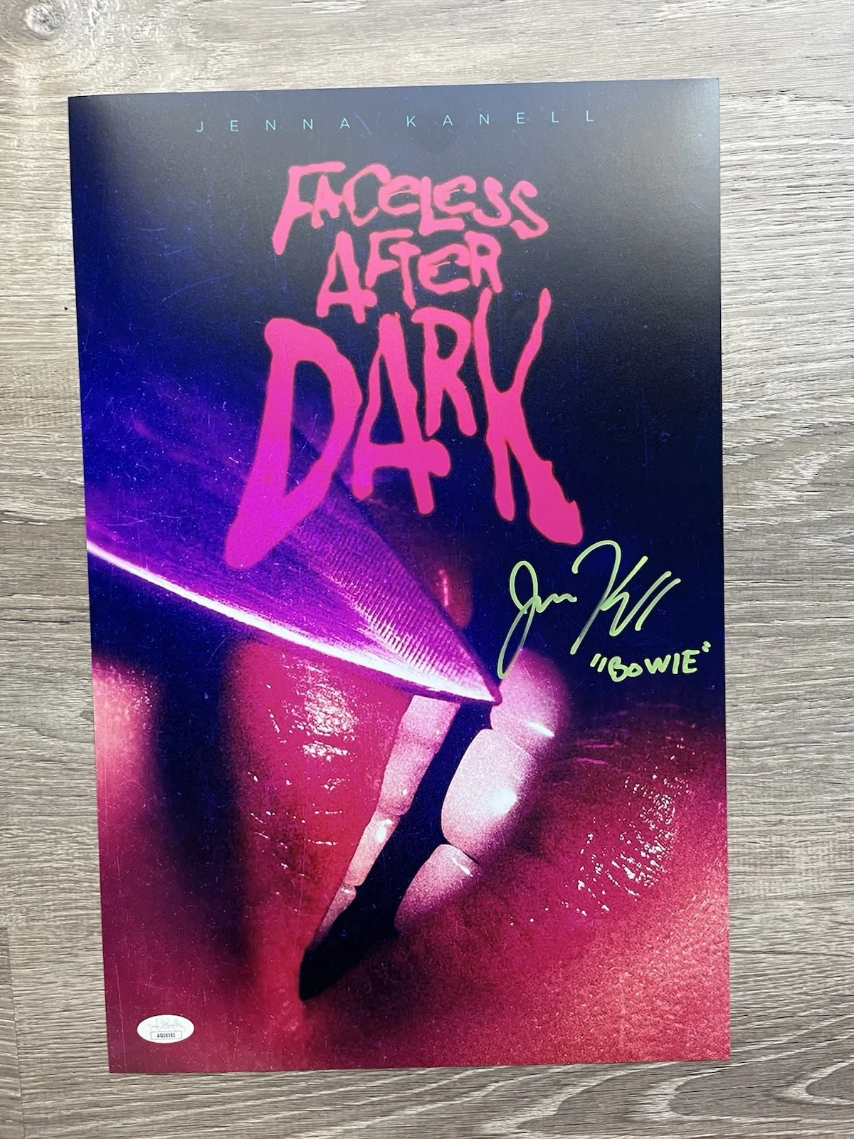 Jenna Kanell — Jenna Kanell Signed Faceless After Dark 11x17 Photo JSA COA Bowie Terrifier, image 2