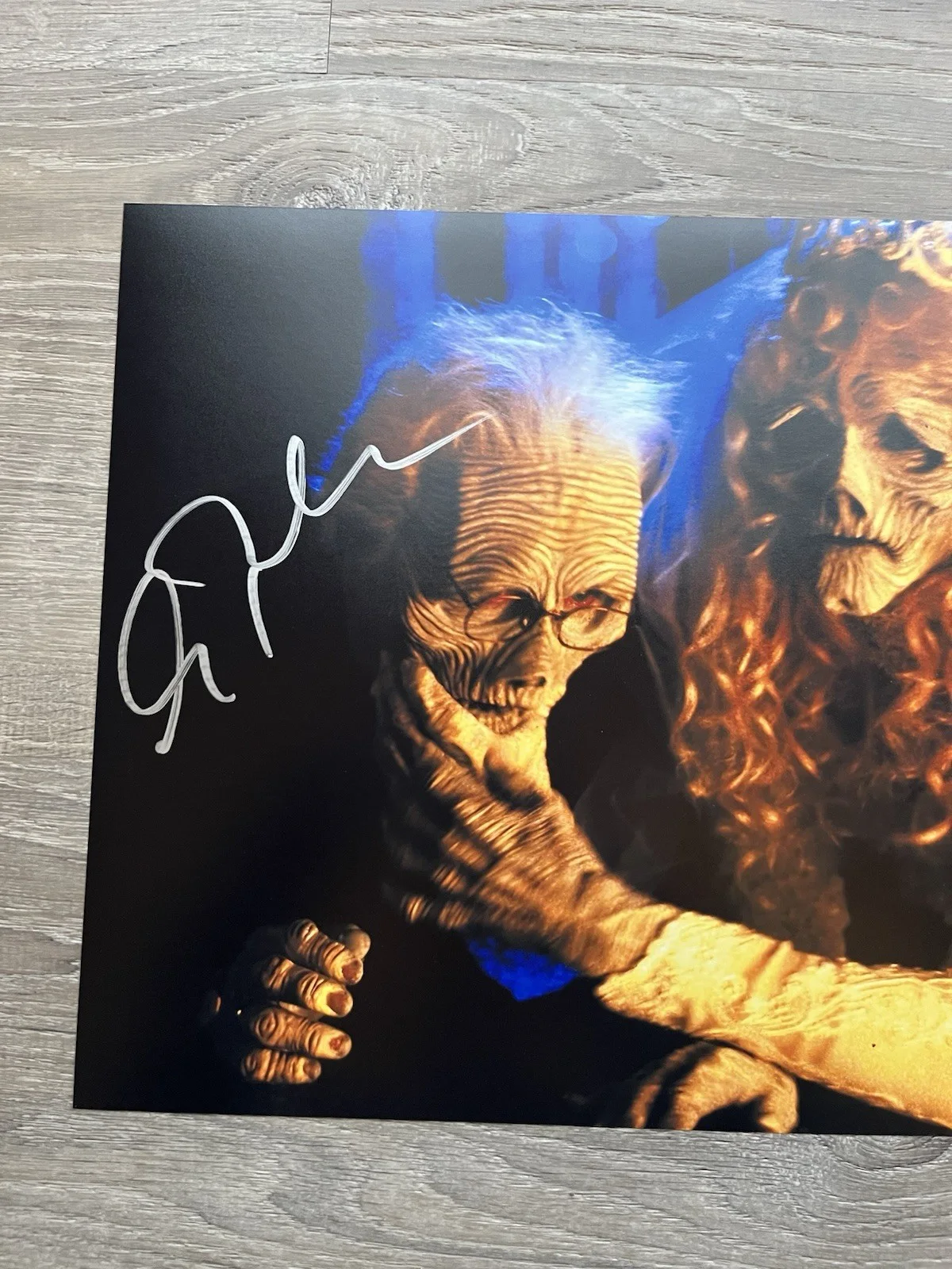 Alec Baldwin — Alec Baldwin Signed Beetlejuice 11x14 Photo JSA COA Adam Maitland Horror Auto, изображение 3