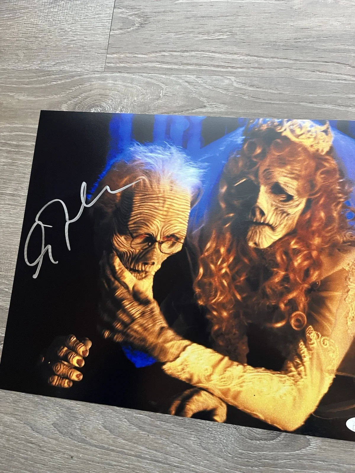 Alec Baldwin — Alec Baldwin Signed Beetlejuice 11x14 Photo JSA COA Adam Maitland Horror Auto, изображение 5