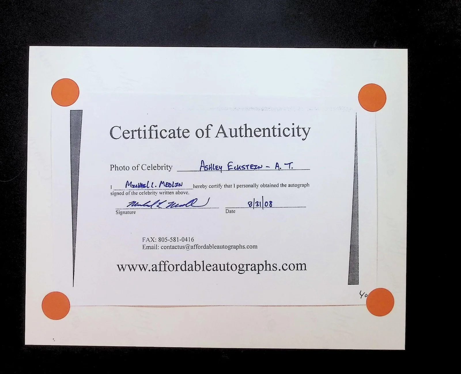 Ashley Eckstein- A.T. Hand Signed from Clone Wars with COA, изображение 2