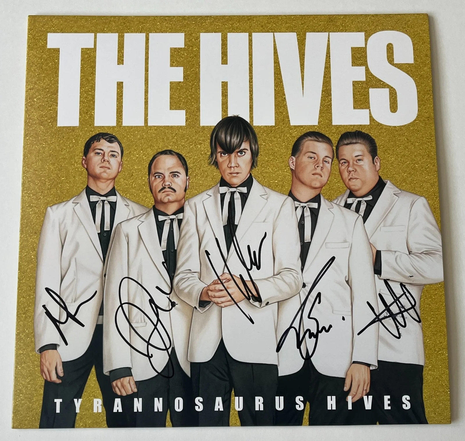 THE HIVES SIGNED AUTOGRAPH TYRANNOSAURUS HIVES VINYL RECORD ALBUM w/EXACT PROOF, изображение 2
